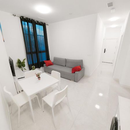 Rental San Luis Seville Exterior photo