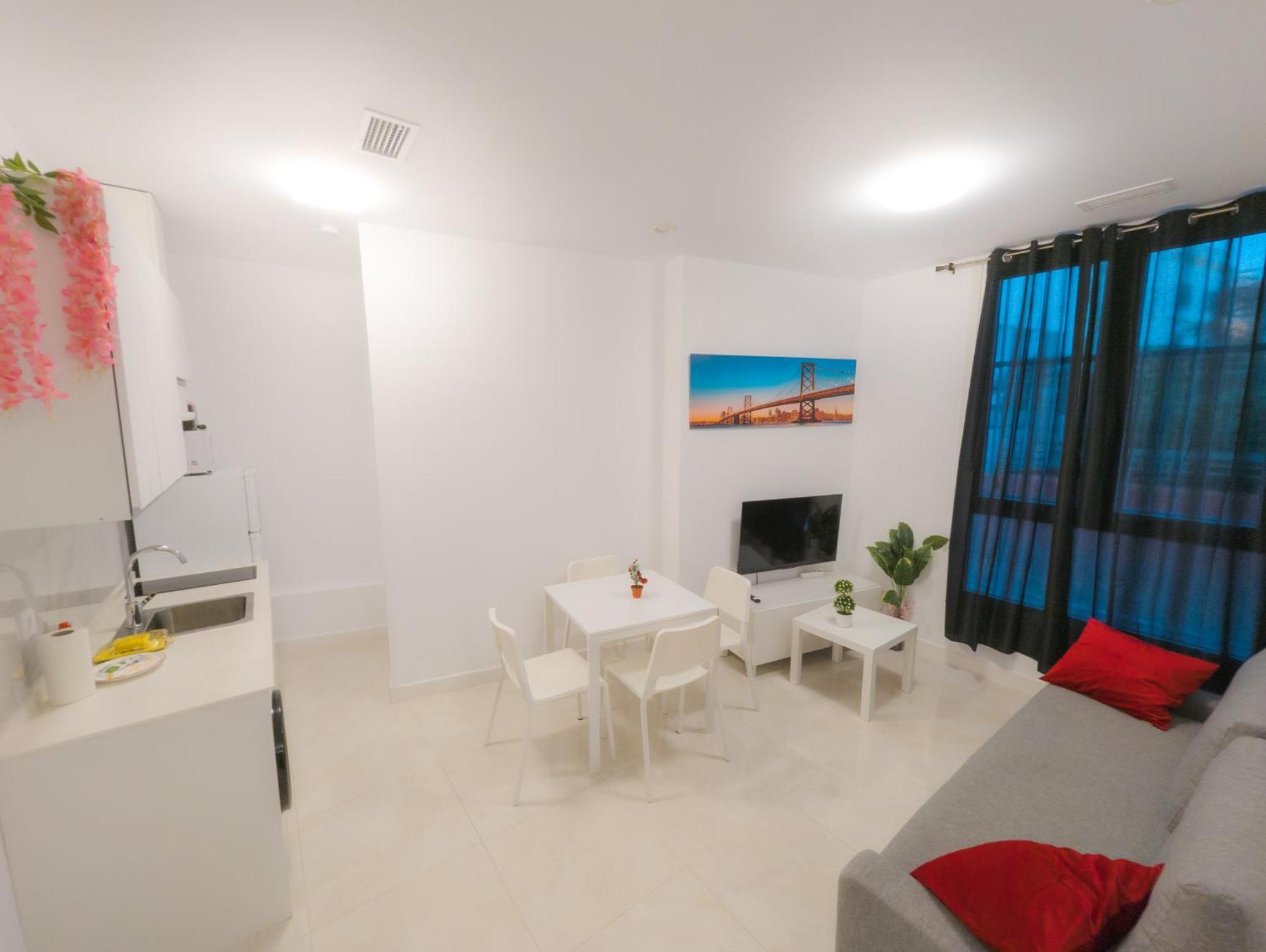 Rental San Luis Seville Exterior photo
